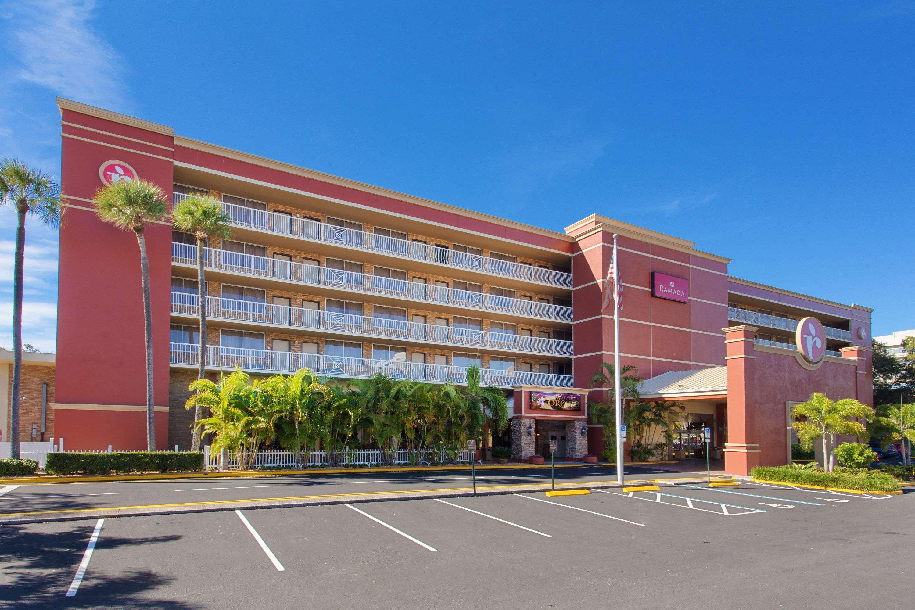 Ramada By Wyndham Tampa Westshore Airport South Extérieur photo